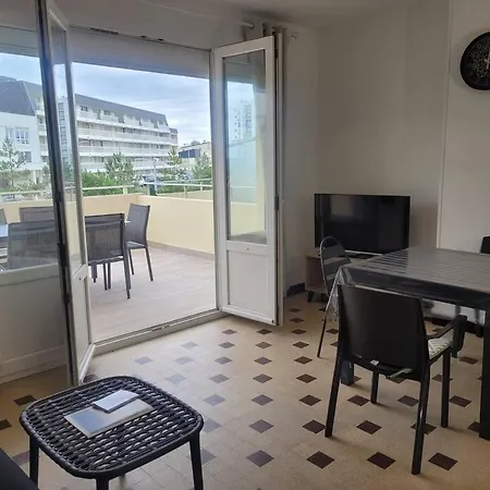 Familial Terrasse Vue Avec Parking Апартаменты *