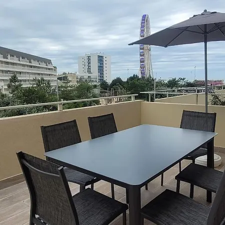 Апартаменты Familial Terrasse Vue Avec Parking Berck