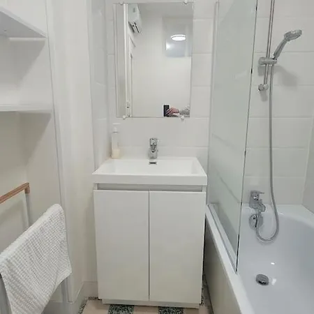 Апартаменты Familial Terrasse Vue Avec Parking *