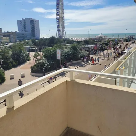 Familial Terrasse Vue Avec Parking *